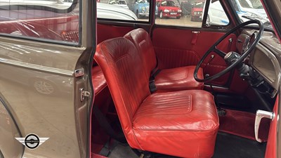 Lot 76 - 1970 MORRIS MINOR