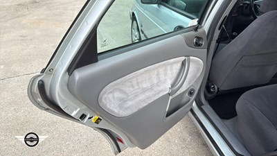 Lot 142 - 2000 SAAB 9-3 SE TURBO