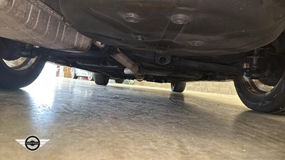 Lot 172 - 2001 VAUXHALL VECTRA SRI 150