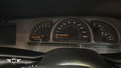 Lot 172 - 2001 VAUXHALL VECTRA SRI 150