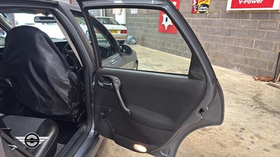 Lot 172 - 2001 VAUXHALL VECTRA SRI 150
