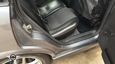 Lot 172 - 2001 VAUXHALL VECTRA SRI 150