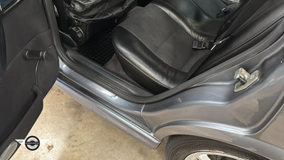 Lot 172 - 2001 VAUXHALL VECTRA SRI 150