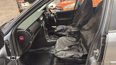Lot 172 - 2001 VAUXHALL VECTRA SRI 150