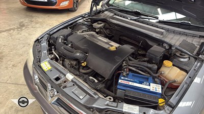 Lot 172 - 2001 VAUXHALL VECTRA SRI 150