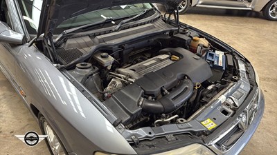 Lot 172 - 2001 VAUXHALL VECTRA SRI 150