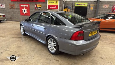 Lot 172 - 2001 VAUXHALL VECTRA SRI 150