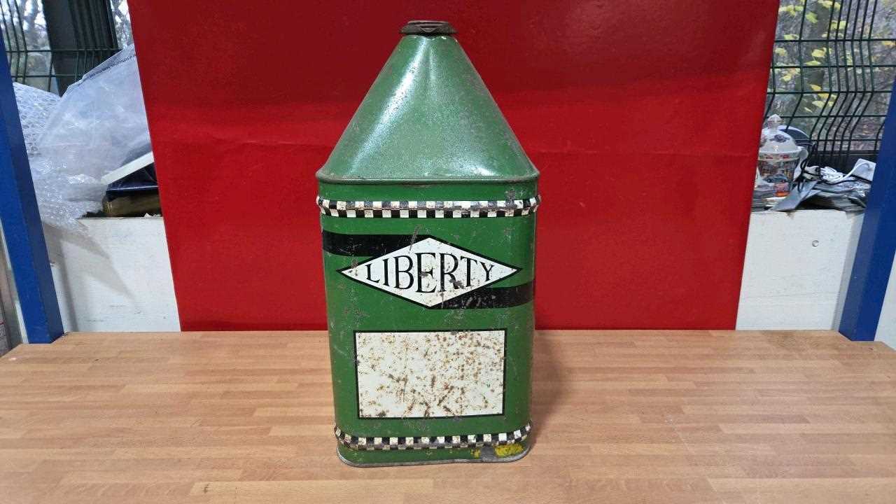 Lot 71 - LIBERTY LUBRICATING OILS PYRAMID CAN