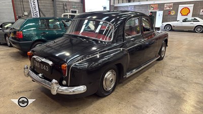 Lot 206 - 1960 ROVER 80