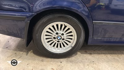 Lot 214 - 1996 BMW 523I SE