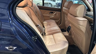 Lot 214 - 1996 BMW 523I SE