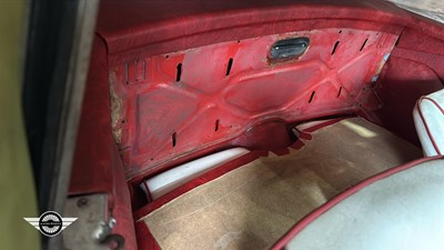 Lot 224 - 1964 SUNBEAM ALPINE