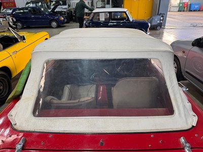 Lot 224 - 1964 SUNBEAM ALPINE