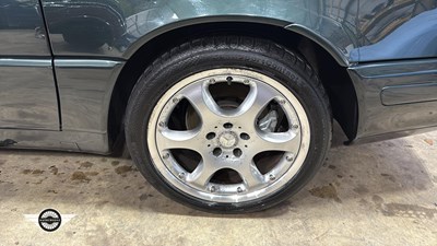 Lot 234 - 2001 MERCEDES SL280 AUTO - V6 DESIGNO