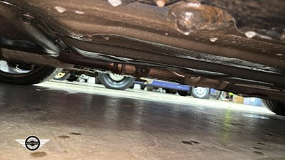 Lot 234 - 2001 MERCEDES SL280 AUTO - V6 DESIGNO