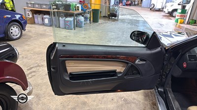 Lot 234 - 2001 MERCEDES SL280 AUTO - V6 DESIGNO