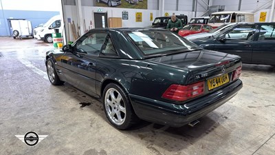 Lot 234 - 2001 MERCEDES SL280 AUTO - V6 DESIGNO