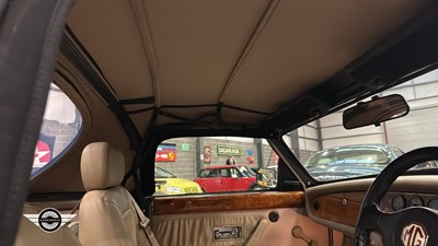 Lot 236 - 1995 ROVER