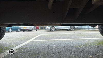 Lot 240 - 1987 LAND ROVER DEFENDER