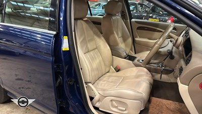 Lot 266 - 2003 JAGUAR S-TYPE V6 AUTO