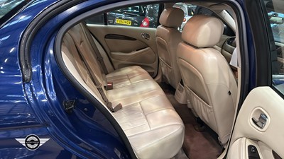 Lot 266 - 2003 JAGUAR S-TYPE V6 AUTO