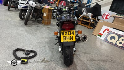 Lot 48 - 2004 KAWASAKI ZR1200-B2P