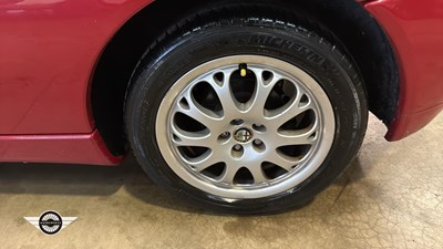 Lot 276 - 1998 ALFA ROMEO SPIDER T-SPARK 16V