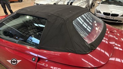 Lot 276 - 1998 ALFA ROMEO SPIDER T-SPARK 16V