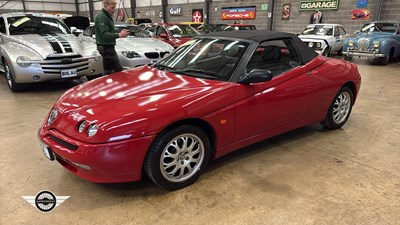 Lot 276 - 1998 ALFA ROMEO SPIDER T-SPARK 16V
