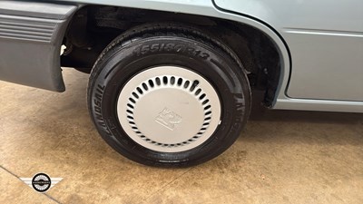 Lot 286 - 1988 VAUXHALL ASTRA S MERIT