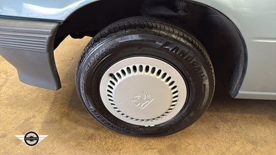 Lot 286 - 1988 VAUXHALL ASTRA S MERIT