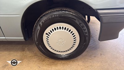 Lot 286 - 1988 VAUXHALL ASTRA S MERIT