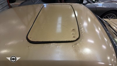 Lot 124 - 1980 FORD CAPRI GHIA AUTO