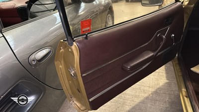 Lot 124 - 1980 FORD CAPRI GHIA AUTO