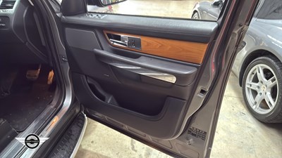 Lot 136 - 2009 LAND ROVER RANGE ROVER SPT SE TDV6 A