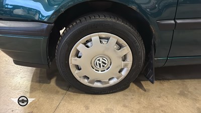 Lot 158 - 1995 VOLKSWAGEN GOLF GL