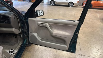 Lot 158 - 1995 VOLKSWAGEN GOLF GL