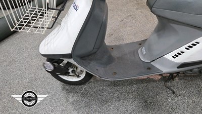 Lot 84 - 1990 HONDA SA50-J