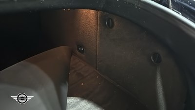 Lot 162 - 2004 BENTLEY CONTINENTAL GT AUTO