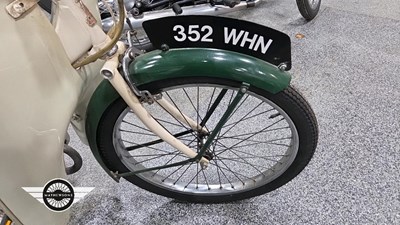 Lot 86 - 1964 RALEIGH RUNABOUT