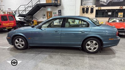 Lot 164 - 1999 JAGUAR S-TYPE V6 SE AUTO