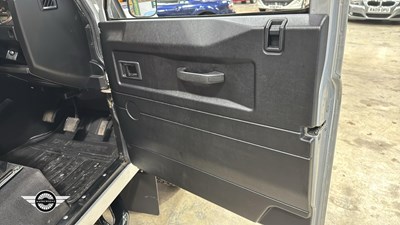 Lot 250 - 2008 LAND ROVER DEFENDER 90 XS SW SWB