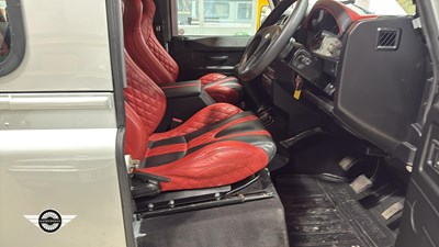 Lot 250 - 2008 LAND ROVER DEFENDER 90 XS SW SWB