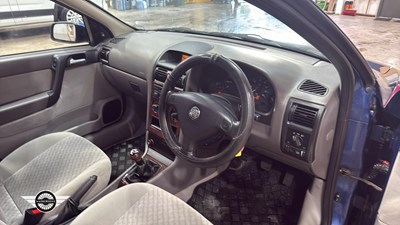 Lot 294 - 2002 VAUXHALL ASTRA CLUB 8V