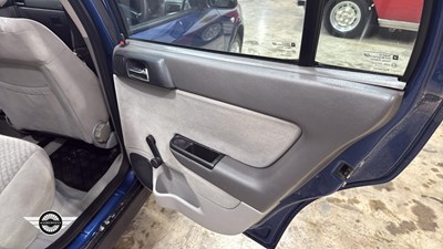 Lot 294 - 2002 VAUXHALL ASTRA CLUB 8V