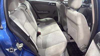 Lot 294 - 2002 VAUXHALL ASTRA CLUB 8V