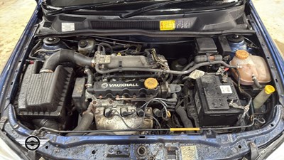 Lot 294 - 2002 VAUXHALL ASTRA CLUB 8V