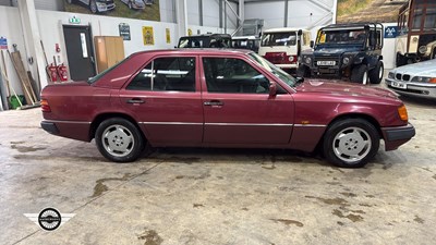 Lot 316 - 1993 MERCEDES 300D DIESEL AUTO