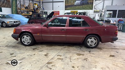 Lot 316 - 1993 MERCEDES 300D DIESEL AUTO