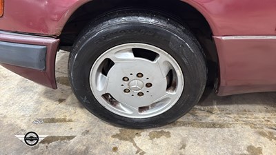 Lot 316 - 1993 MERCEDES 300D DIESEL AUTO